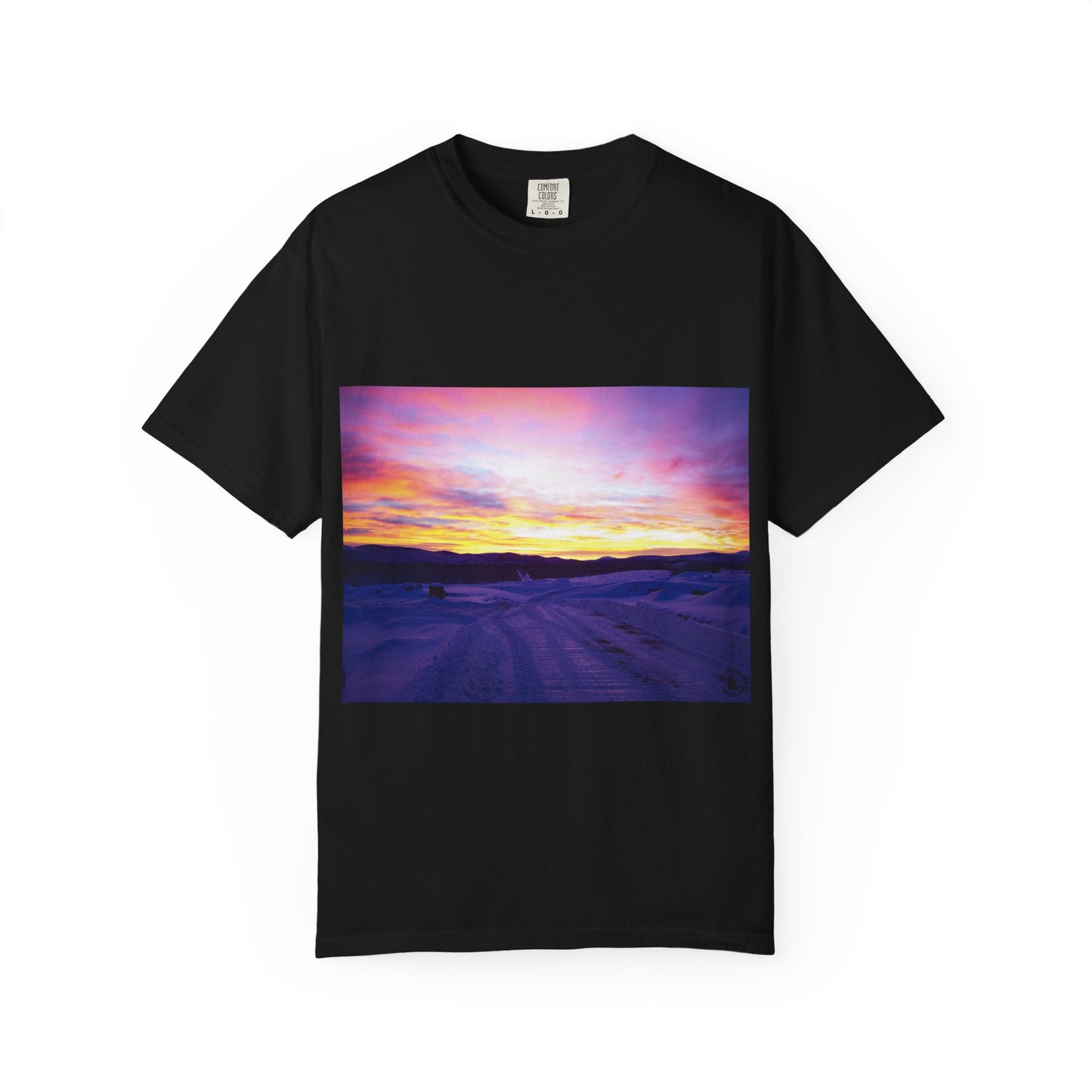 Vibrant Sunset Unisex T-Shirt, Casual Wear, Gift for Nature Lovers, Summer Style, Travel Top, Unique Graphic Tee
