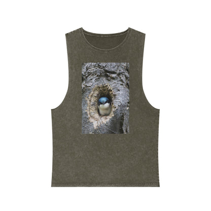 Bird Nest Photo Tank Top — Stonewash Sleeveless Tee with Chick in Hollow Tree