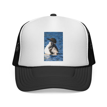 Loon Waterfowl Trucker Cap – Vintage Nature Bird Hat for Birdwatchers