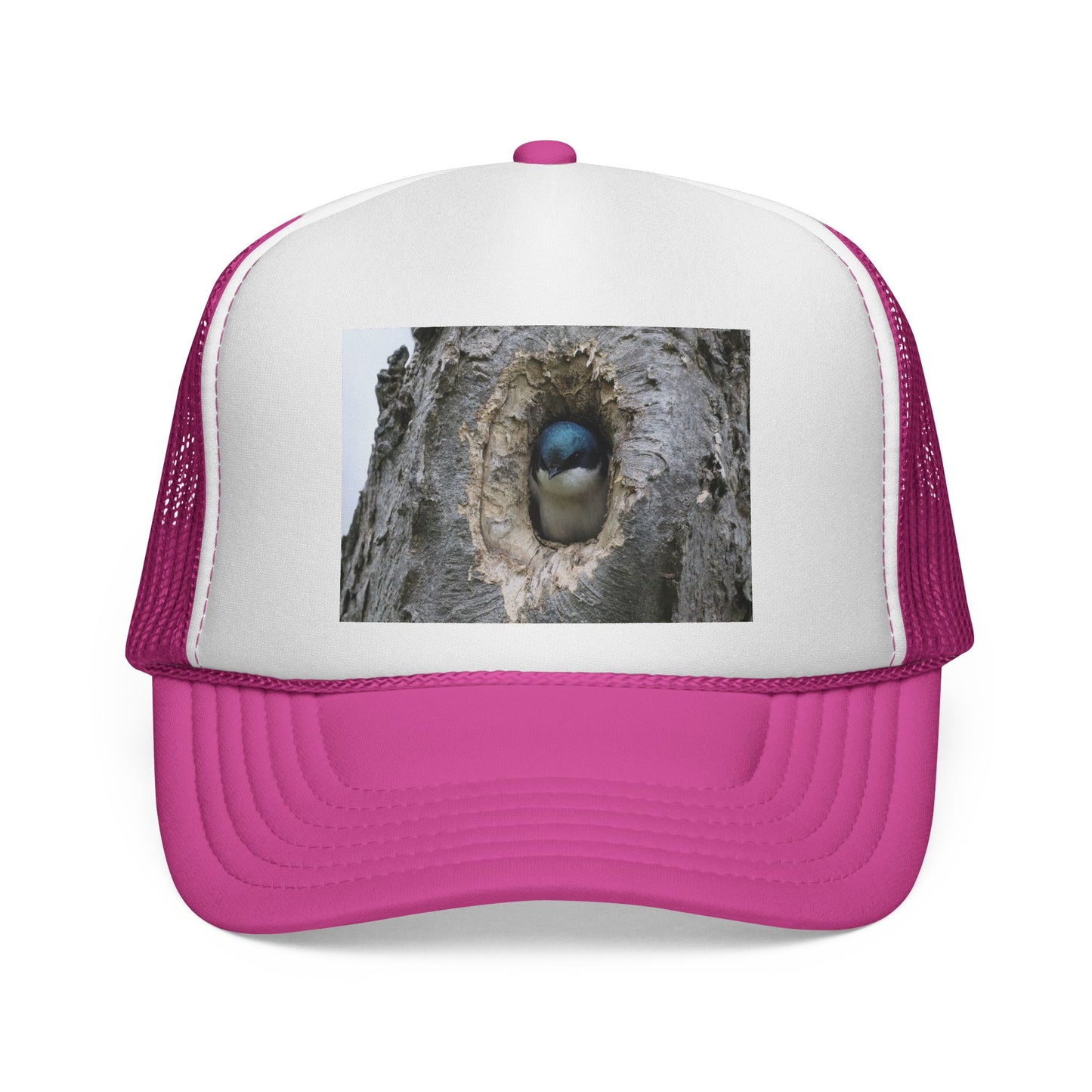 Bluebird Nest Trucker Cap – Cute Bird in Tree Hole Photo Hat
