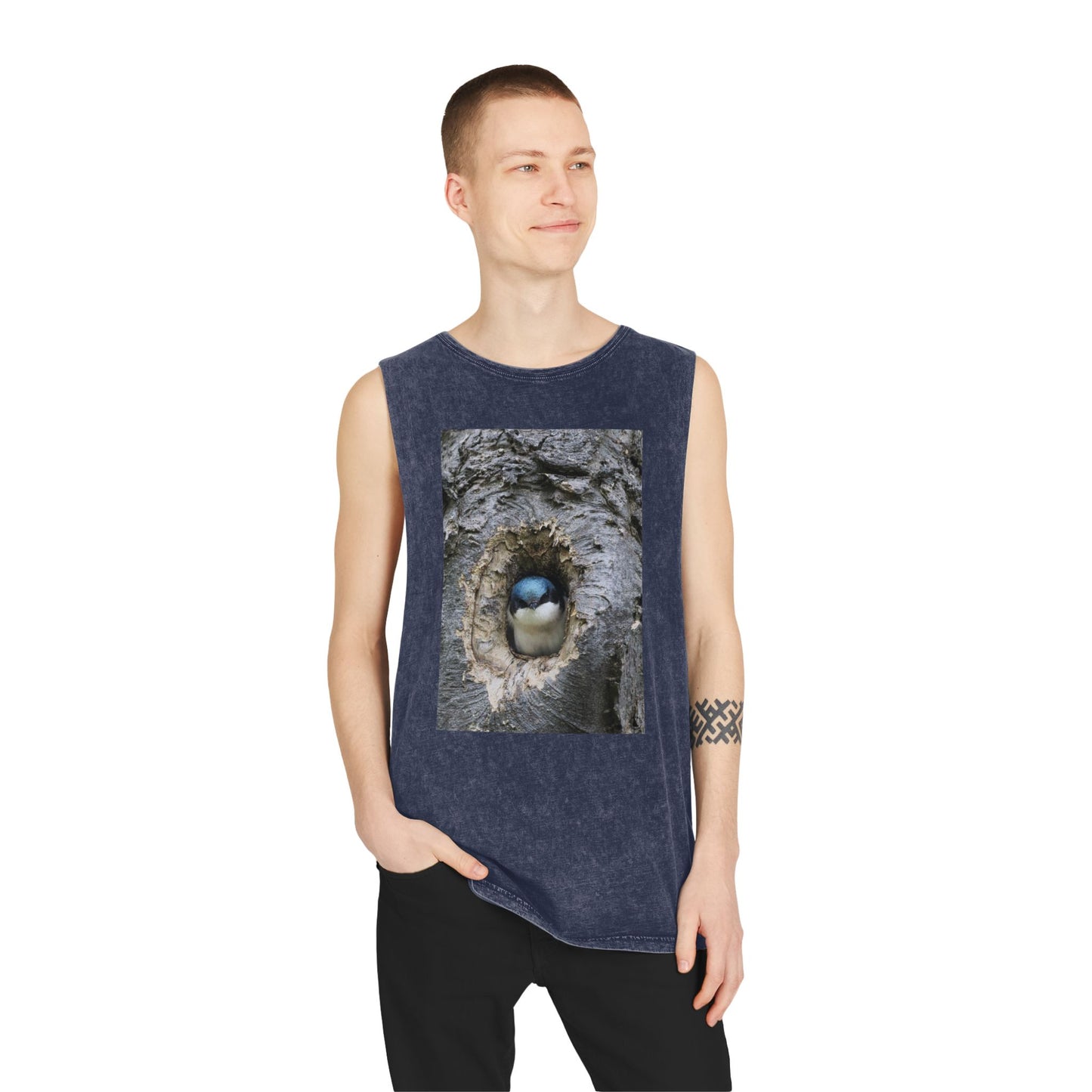 Bird Nest Photo Tank Top — Stonewash Sleeveless Tee with Chick in Hollow Tree