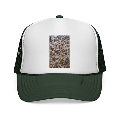 Frosted Grass Trucker Cap – Winter Nature Photo Mesh Hat