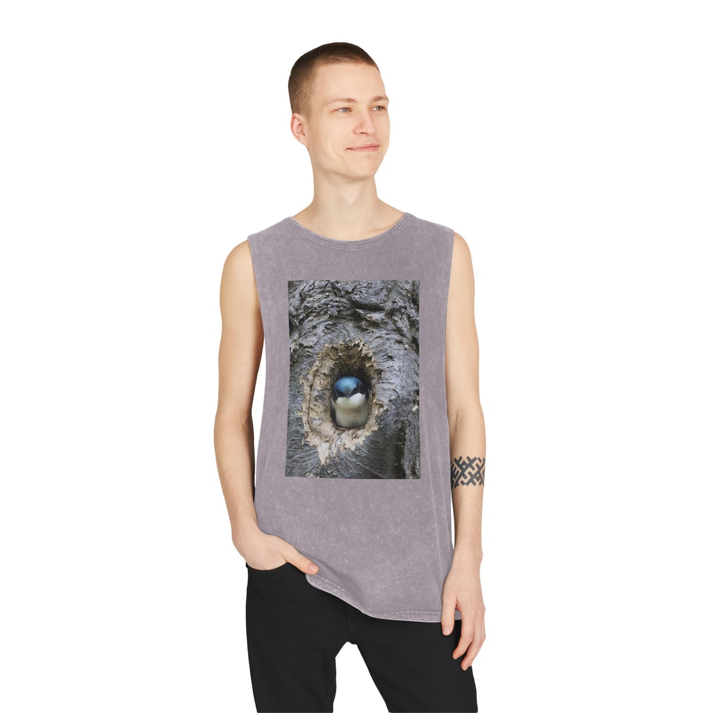 Bird Nest Photo Tank Top — Stonewash Sleeveless Tee with Chick in Hollow Tree