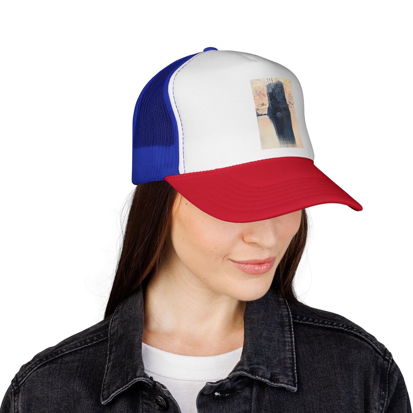 Trucker Hat with Vintage Bear Photo — Rustic Outdoor Wildlife Cap