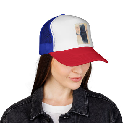 Trucker Hat with Vintage Bear Photo — Rustic Outdoor Wildlife Cap