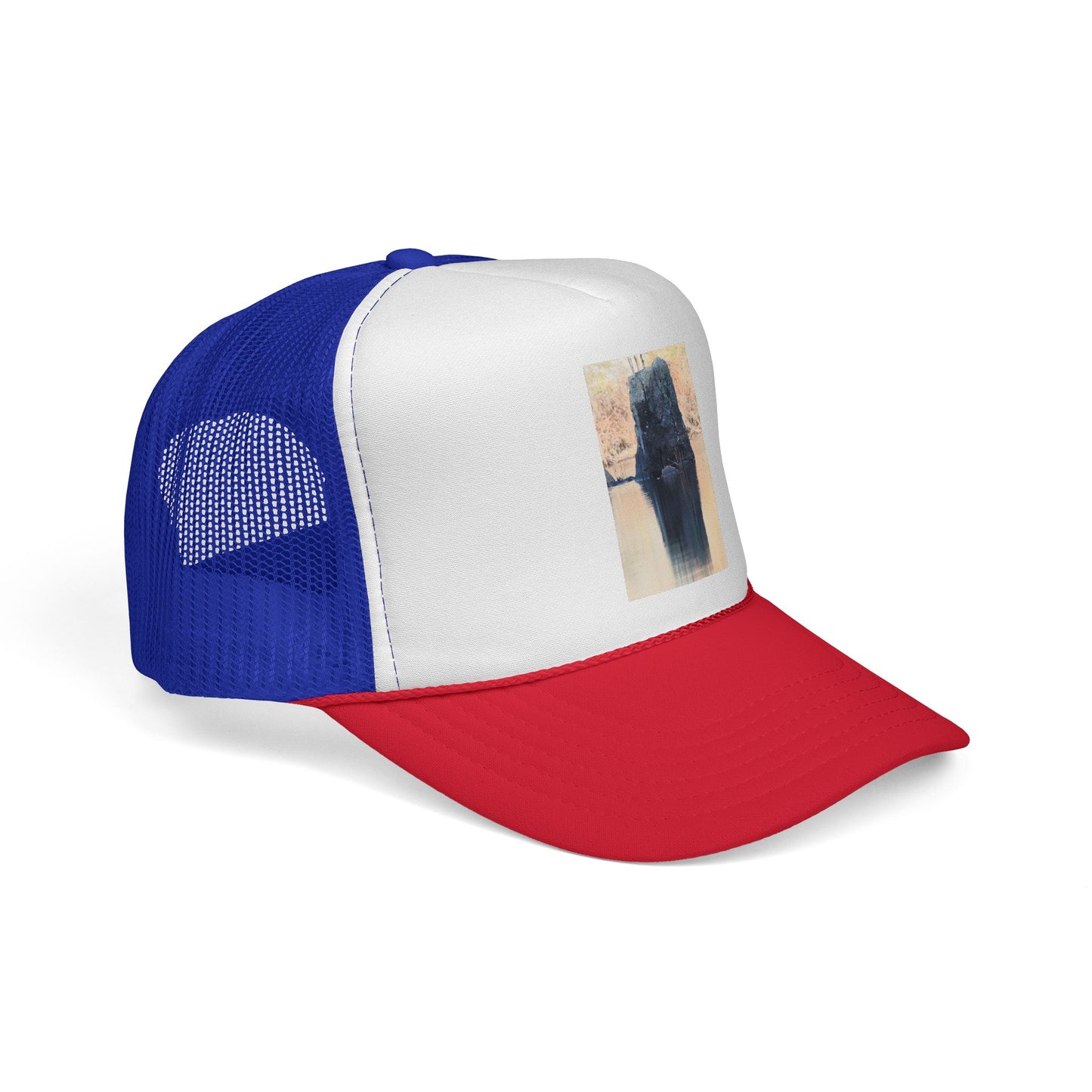 Trucker Hat with Vintage Bear Photo — Rustic Outdoor Wildlife Cap